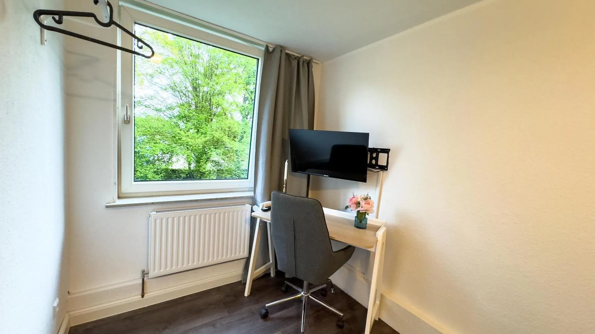 Messeapartment Fuer 4 Gaeste Mit Kostenlosen Parkplaetzen 하노버